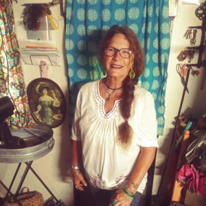 Meet your Posher, Carol